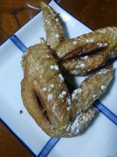 ニンニクたっぷり手羽先