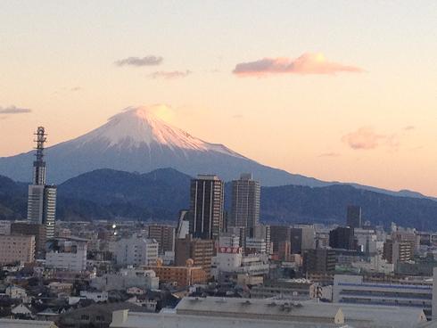 八幡山から富士山