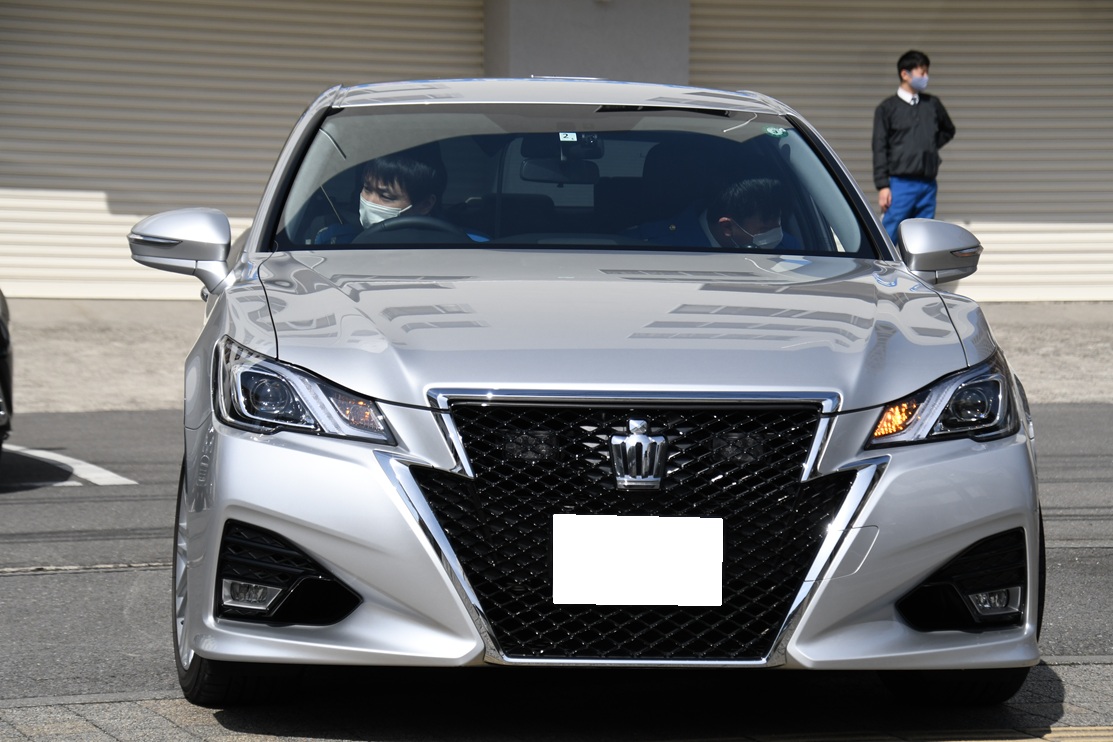 えひめ105（210系クラウン交通取締用四輪車（反転警光灯）） | 愛媛県 