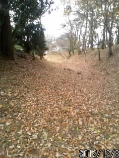 はしっこの土塁１