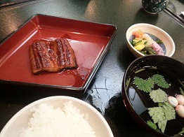 夕食５