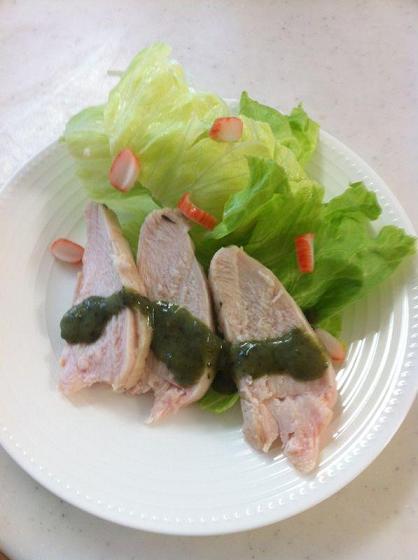 鶏肉によもぎドレッシング