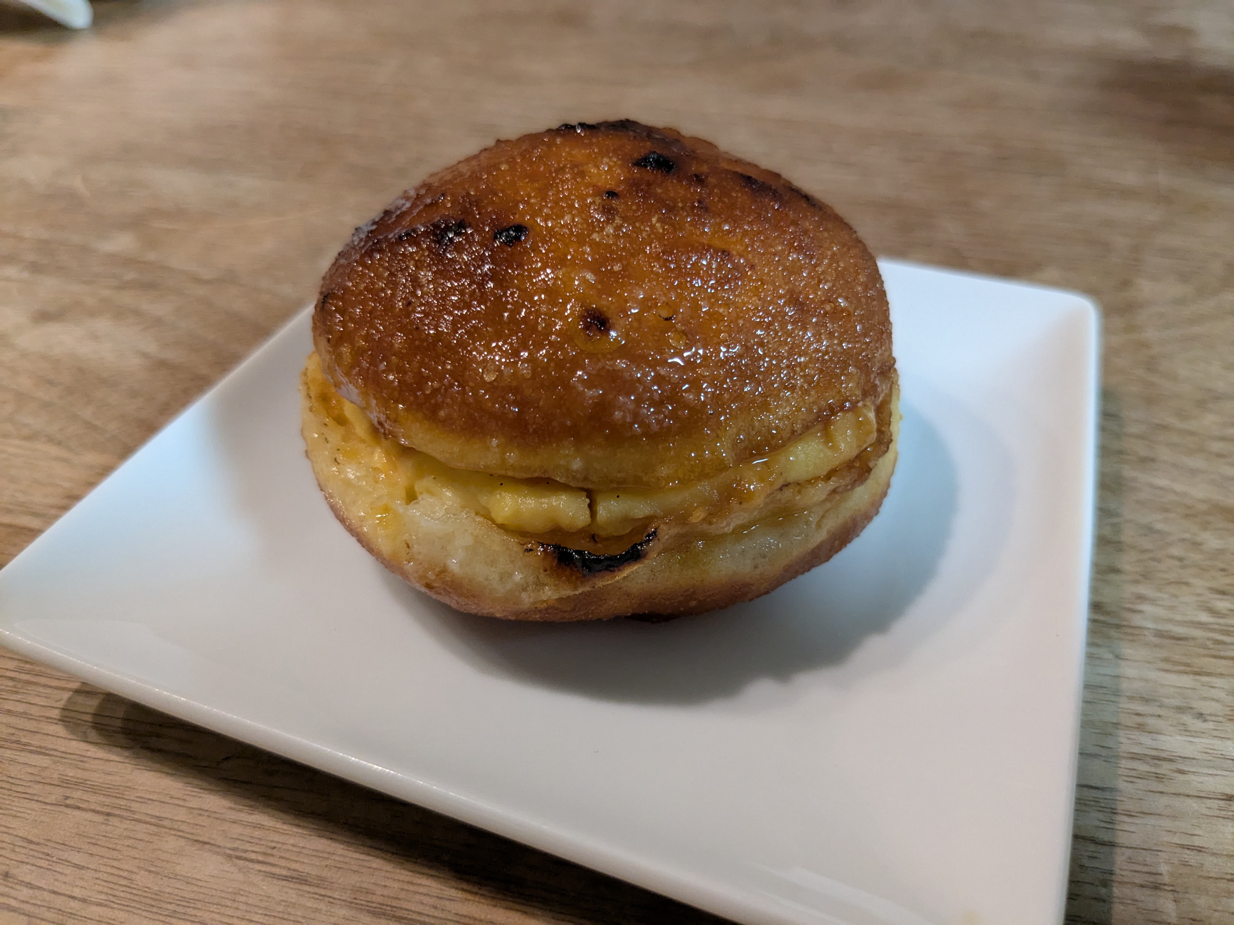 桜木町駅パン屋カフェ　BEN-HUR 298 OJIMA BREAD MARKET　購入品 ブリュレ