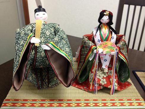 畳縁のお雛様