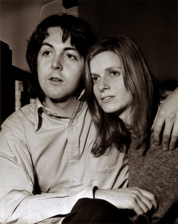 B72916~Paul-McCartney-Linda-McCartney-Posters.jpg