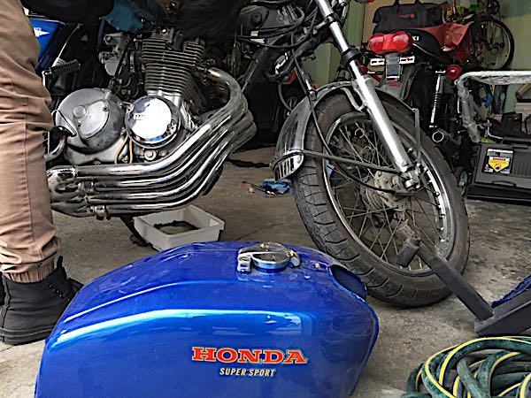 Yahoo!オークション - CB1100 社外タンク ヨンフォア仕様