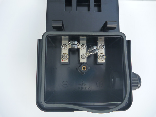 resize0004.jpg