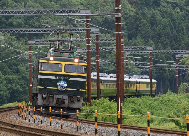 9216レ Ｄ810 2.jpg