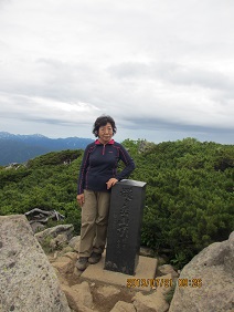 燧ケ岳山頂にて（縮小）.jpg