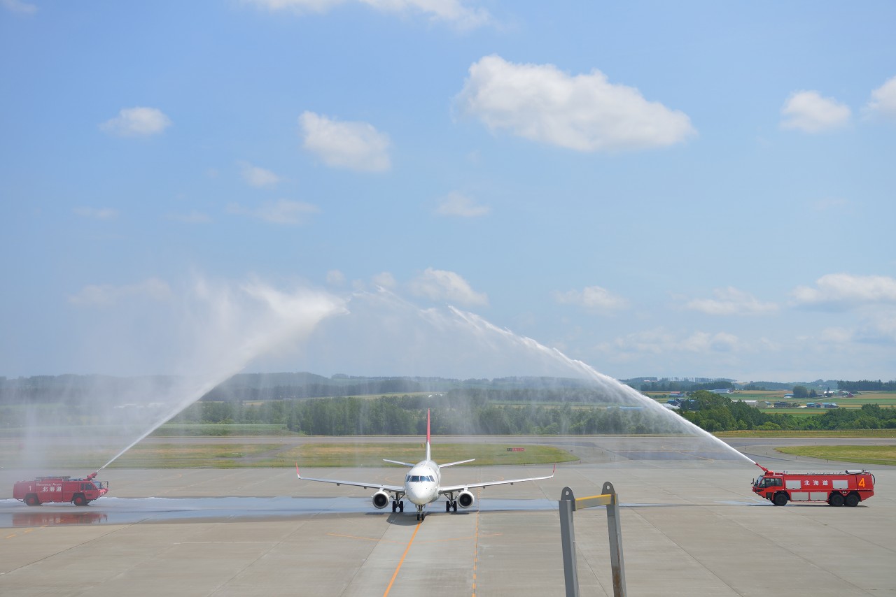 オホーツク 女満別-伊丹線就航セレモニー 大空町 H260719撮影
