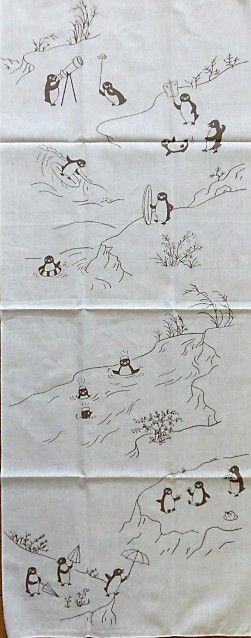 Suicaペンギン 手ぬぐいハンカチ「鳥獣戯画」  気になるわんわん！▽o 