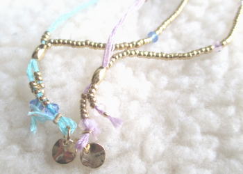 FOREVER21 フェイクストーンバングル ネイビー×ゴールド 637円、ビーズブレスレット 2本セット ラベンダー×ゴールド 637円 全品送料無料中 楽天、FOREVER21 3.JPG