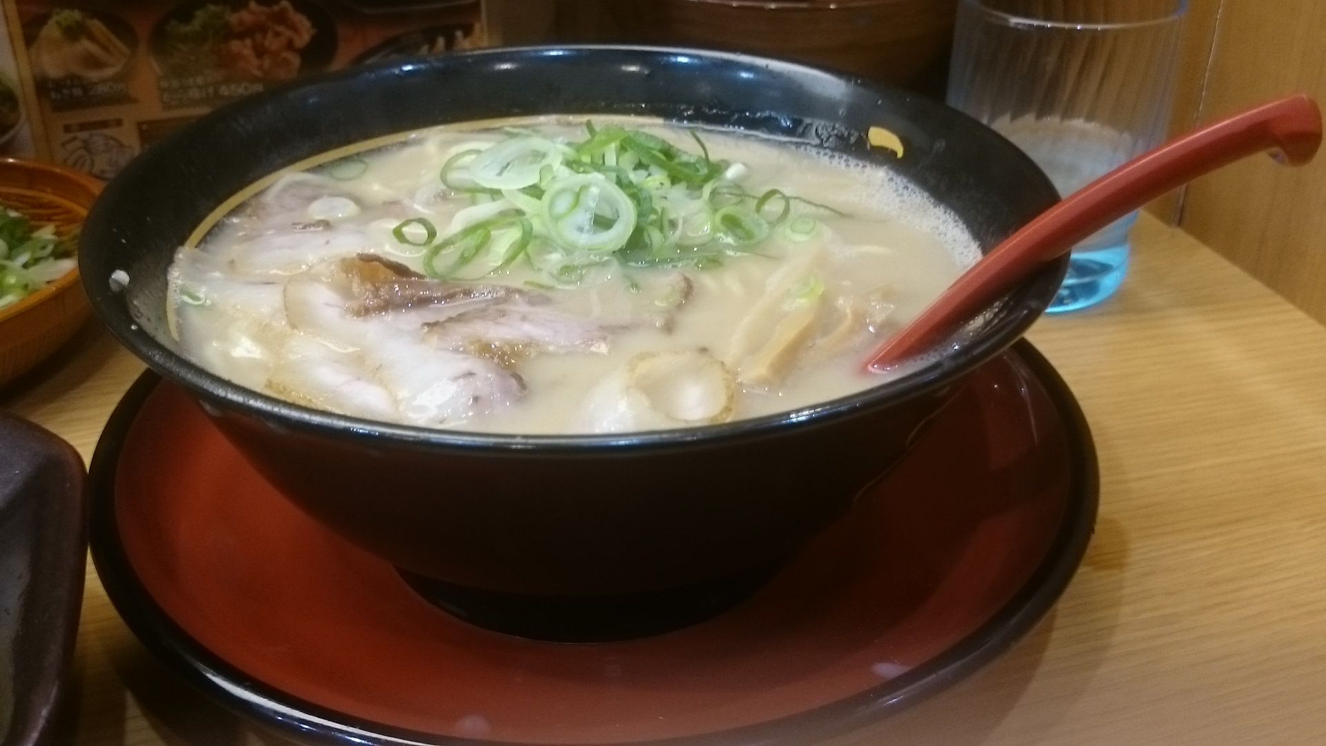 豚旨 うま屋ラーメン 豊橋店 三河の中心で美味しいと叫ぶ 楽天ブログ