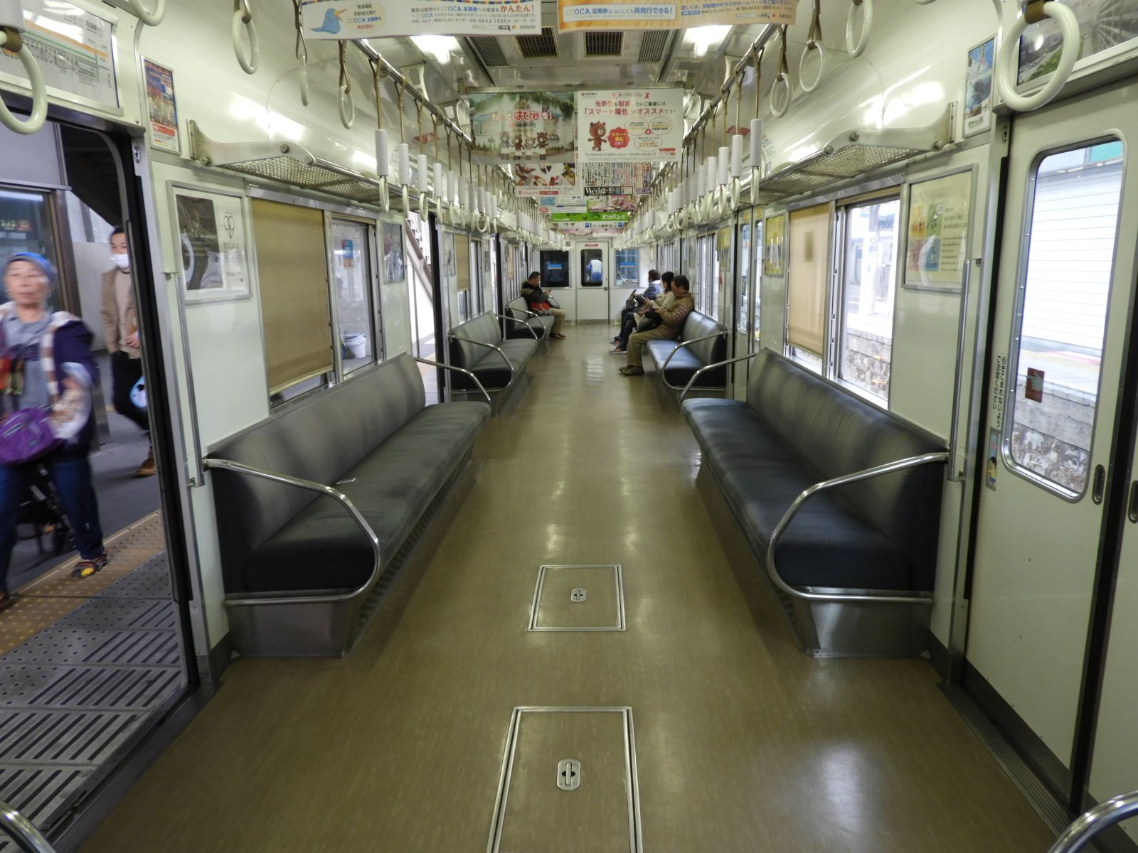 和歌山市駅で撮影した南海電車 その1 わさびくま日記 楽天ブログ