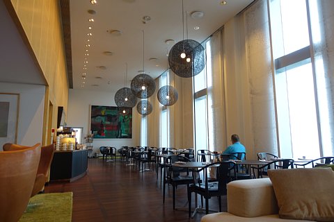 DSC01010rtw.jpg