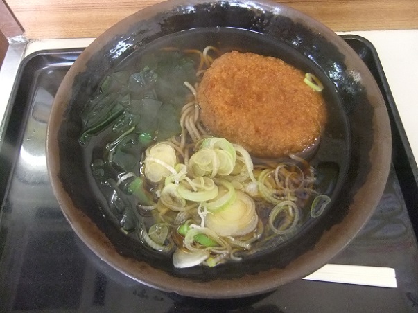 君塚＠池袋のメンチカツそば１
