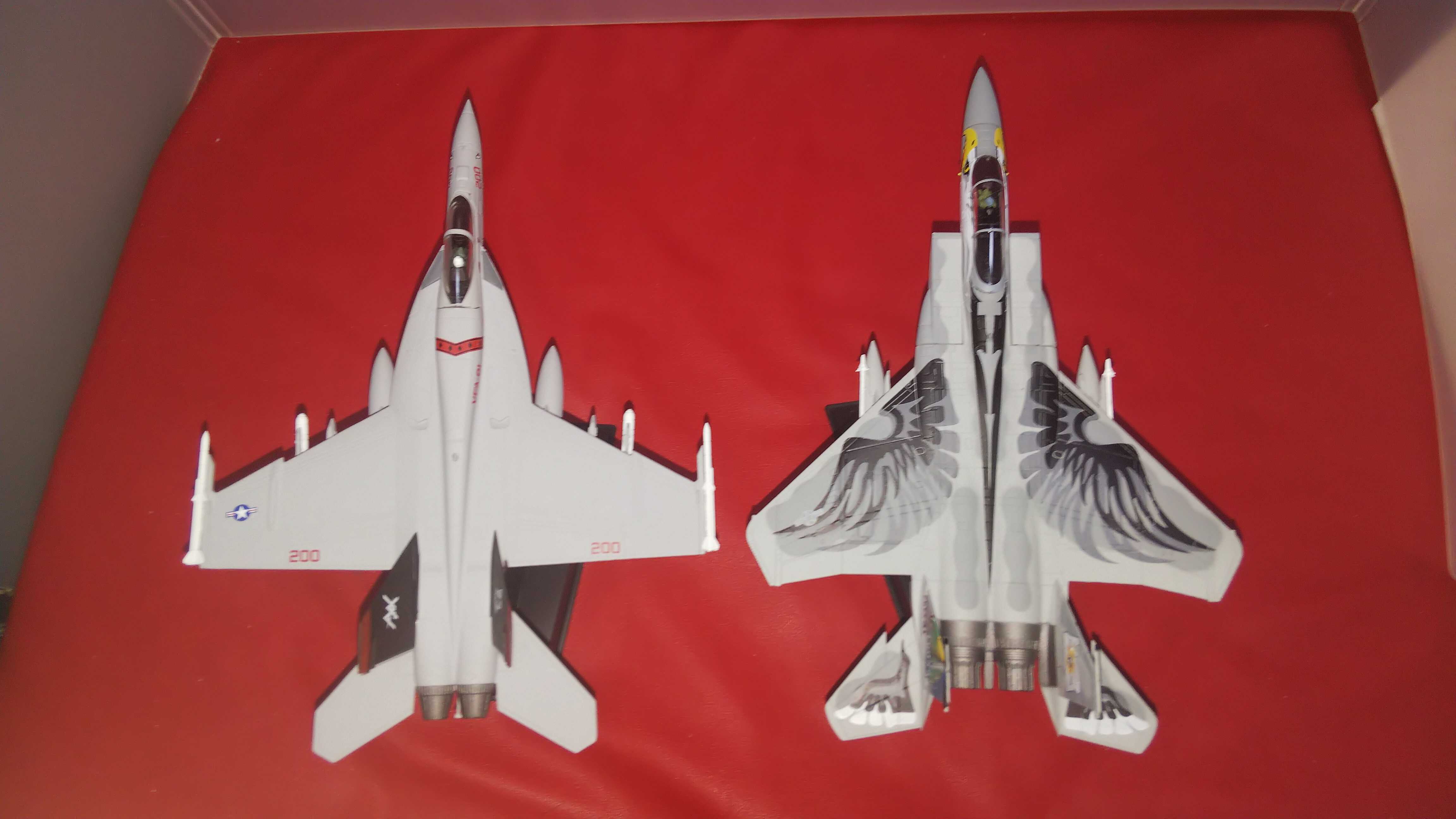 アメリカ海軍 艦上戦闘機 F/A-18E スーパーホーネット VFA-81