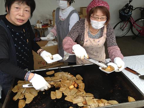 はんぺんを焼く人