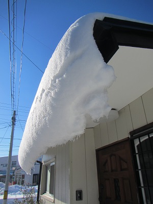 屋根雪３.jpg