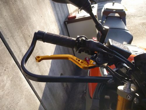 HANDGUARD4.jpg
