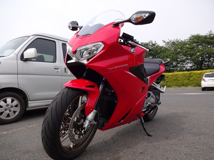 DSC00112_左前.jpg