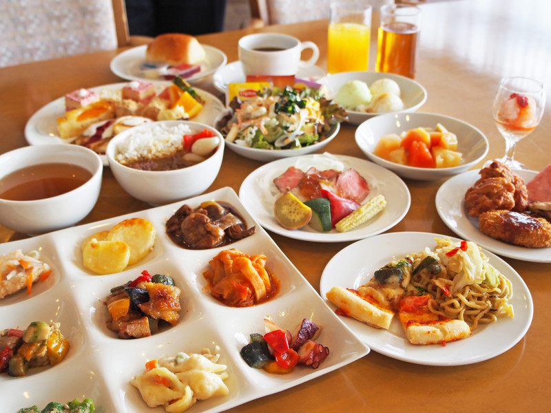 ランチバイキングイメージ