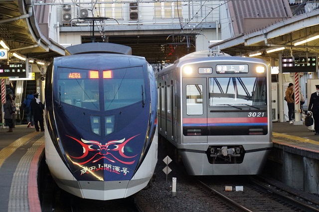 京成 スカイライナ－｢成田山開運号｣7