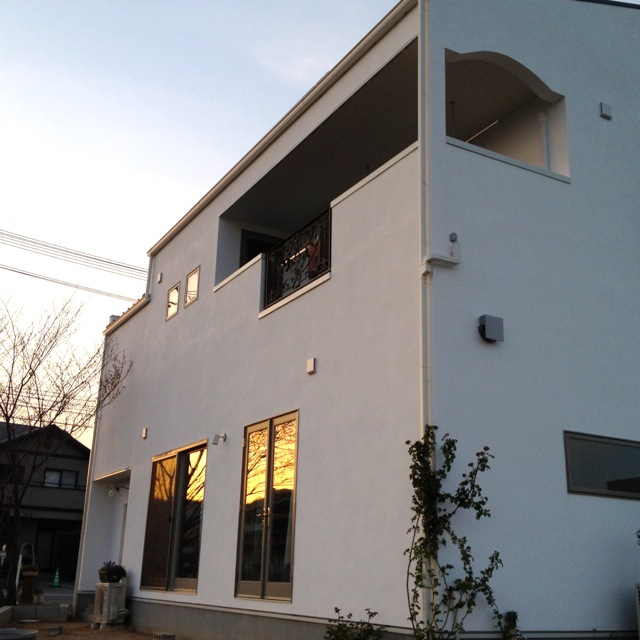 まっしろいおうち