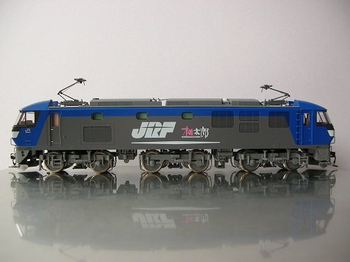 EF210-100