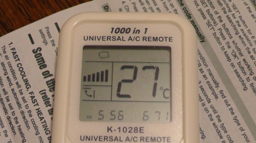 自動　CHUNGHOP K-1028E UNIVERSAL A/C REMOTE