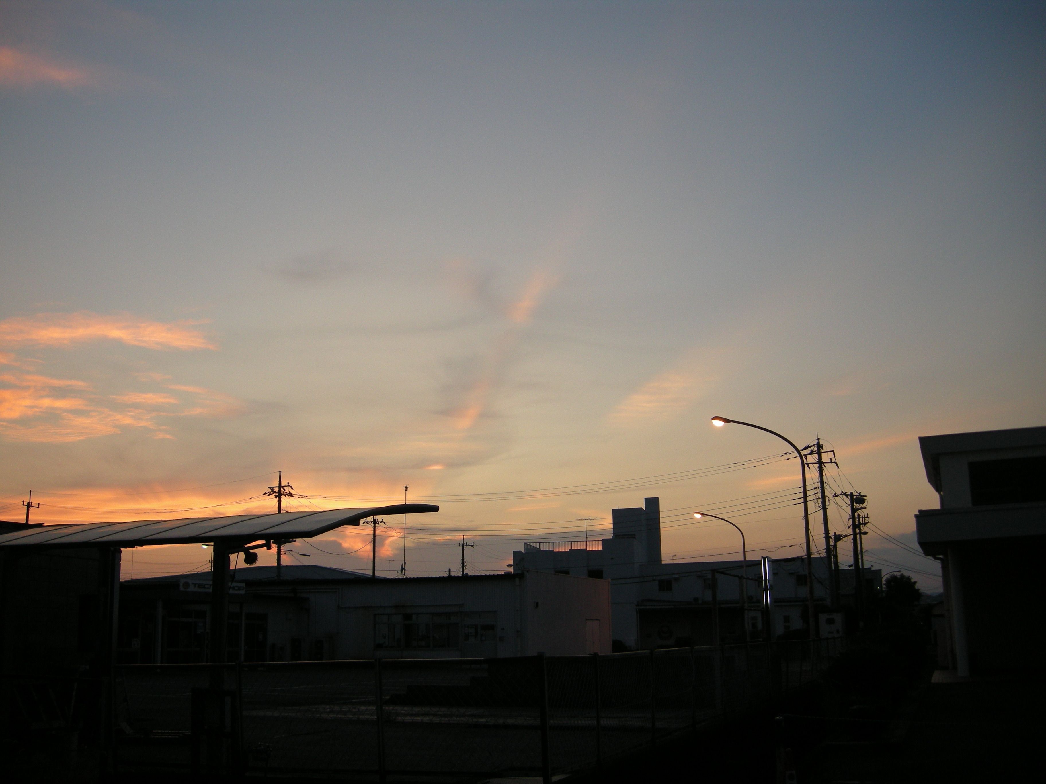 地震前の異常な空 つれづれなるままに 楽天ブログ