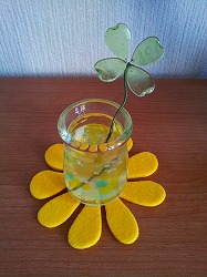 ガラスのクローバー