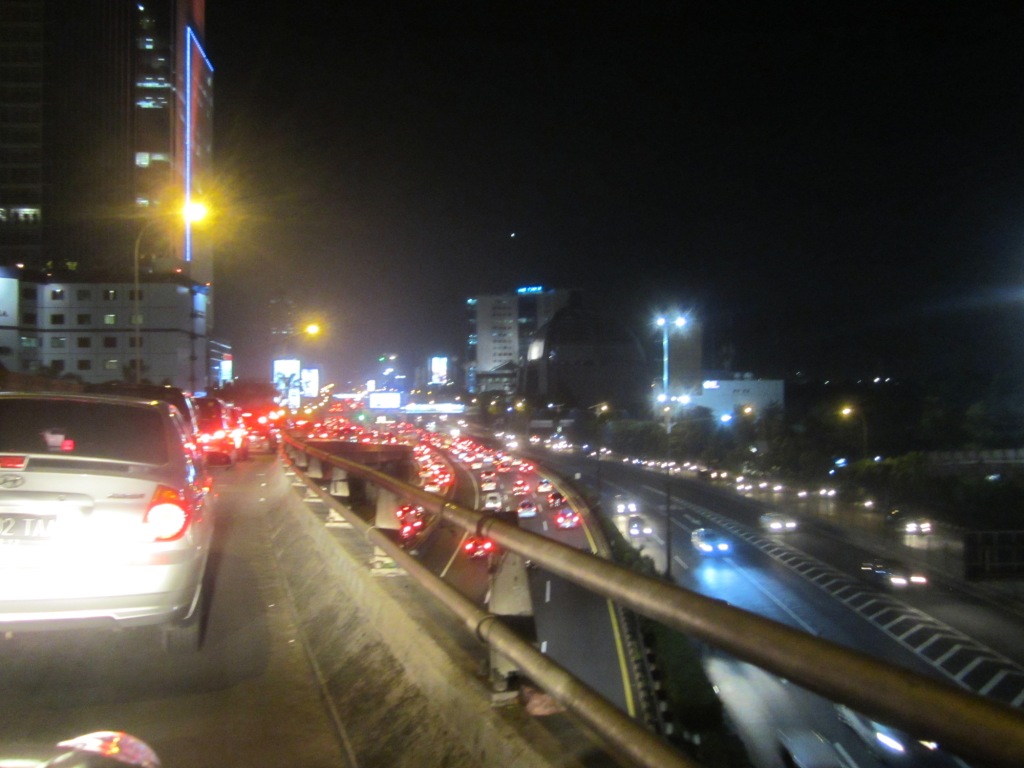 Jakarta jalan toll.jpg