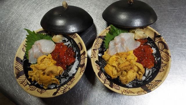 海鮮丼.jpg