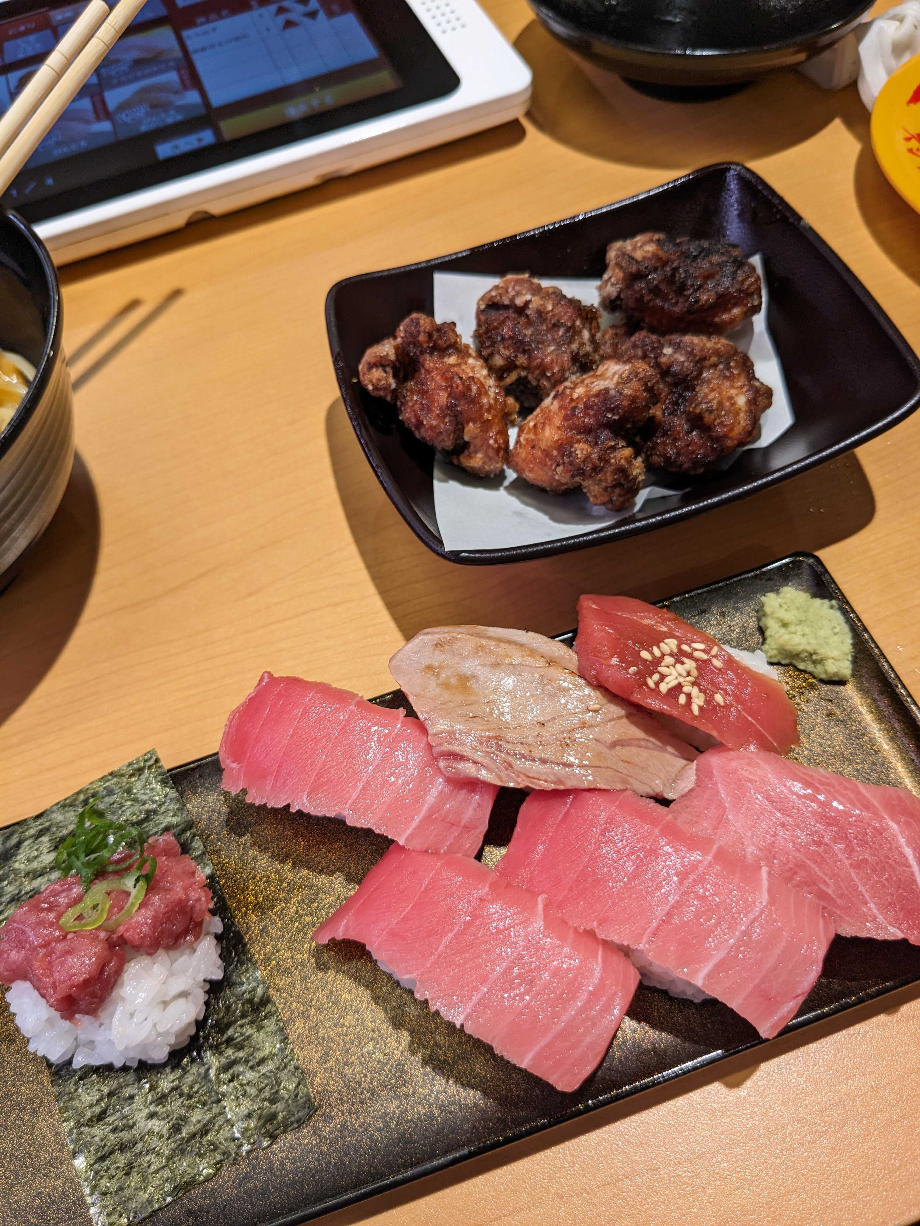 スシロー　期間限定天然本鮪７貫