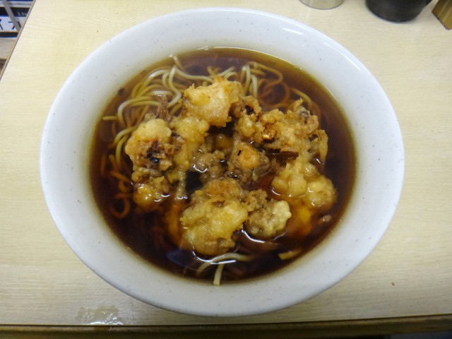 一由