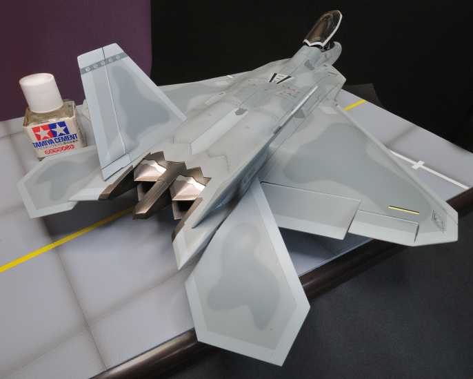 アカデミー 1/48 F-22A Raptor 完成してます | デメくんのブログ