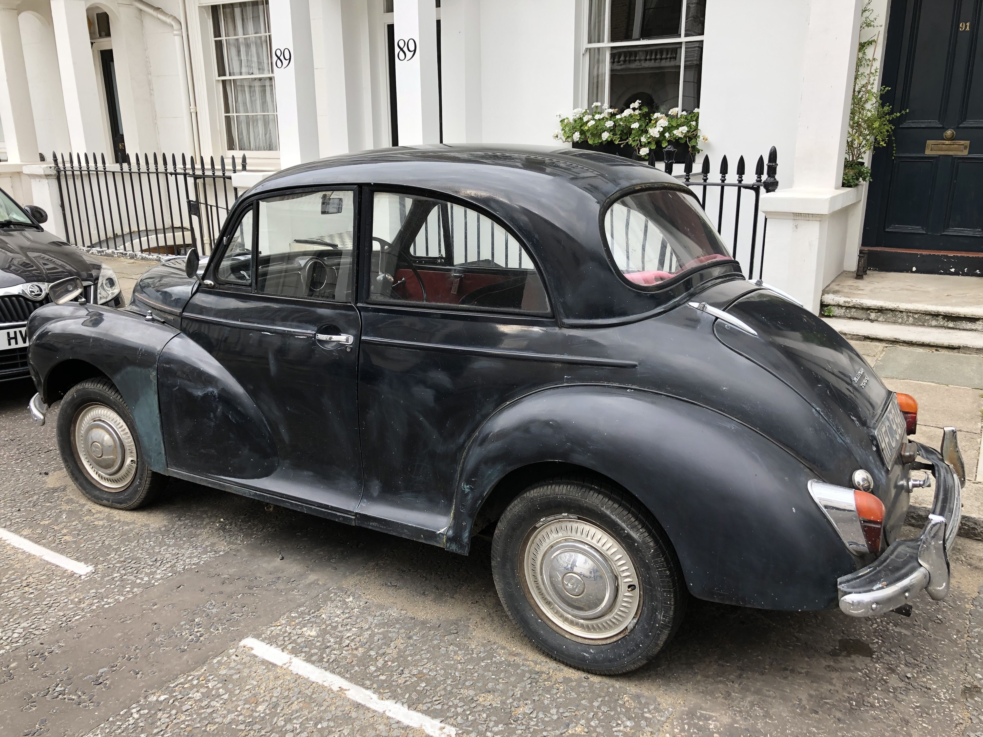 余談 ロンドンの現役旧車シリーズ シンプルライフ In ロンドン 楽天ブログ