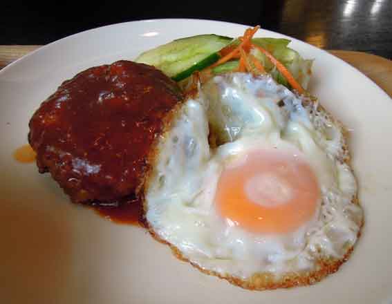 シェフの「煮込みハンバーグ」-2♪