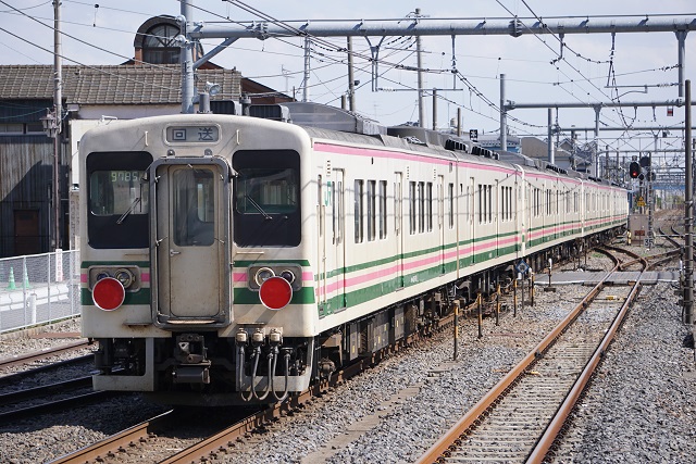 EF64 1032牽引 107系 R3+R4+R5+R9編成 8両長野行き配給2