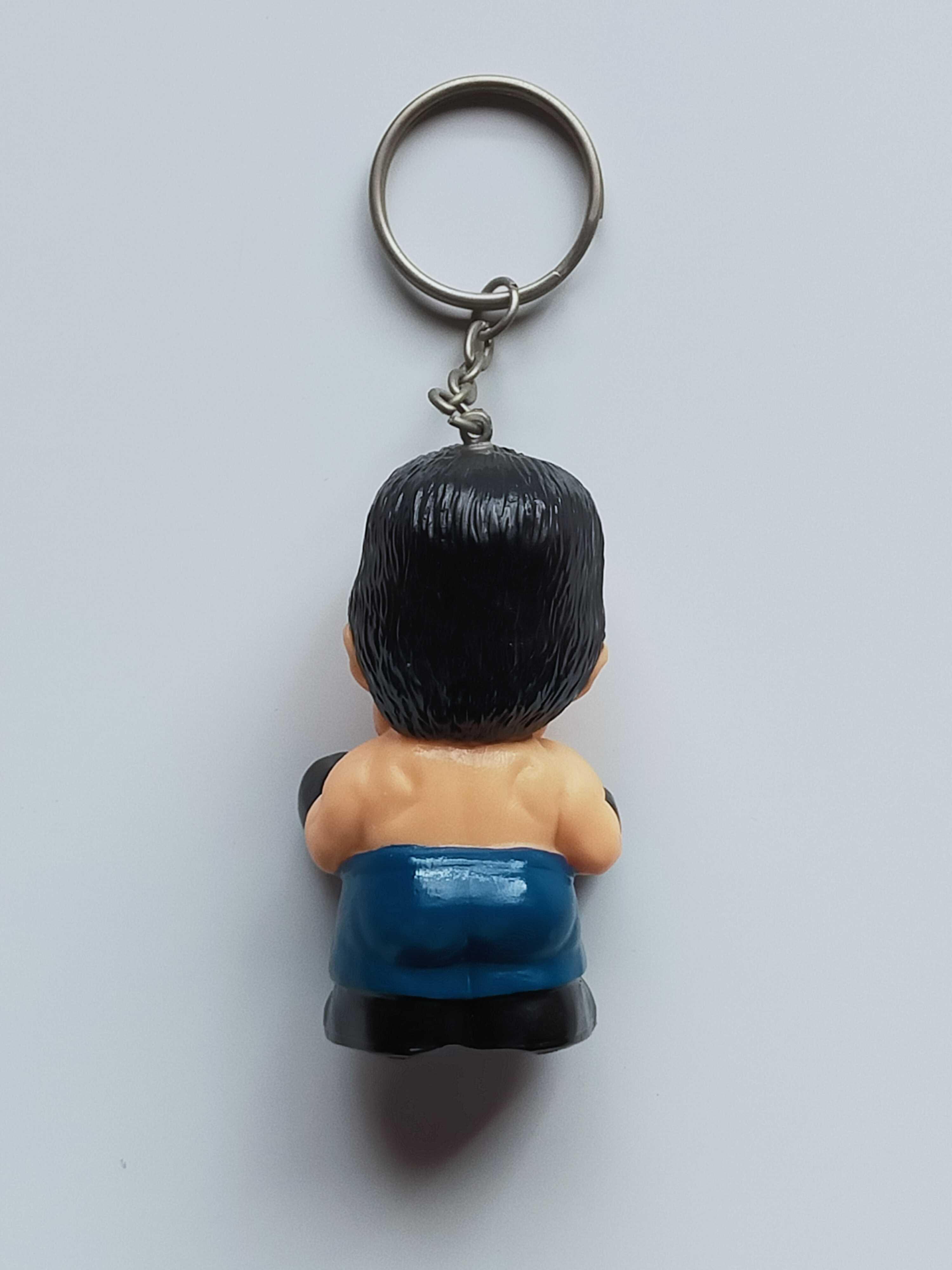 ロッキー　シルベスタースタローン　ガレージキット　フィギュア　青い台座付き ロッキー キーホルダー シルベスター・スタローン | ディズニー好き