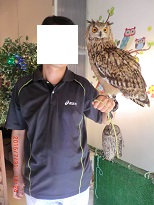 20150731_月島・フクロウのみせ10でかいのを腕で撮影 - コピー (2).JPG