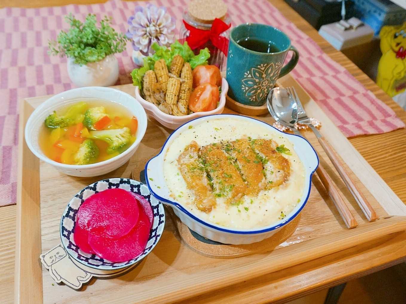 今日の献立 実はカレー味 チキンマカロニグラタン 毎日ごはんと日々のこと 楽天ブログ