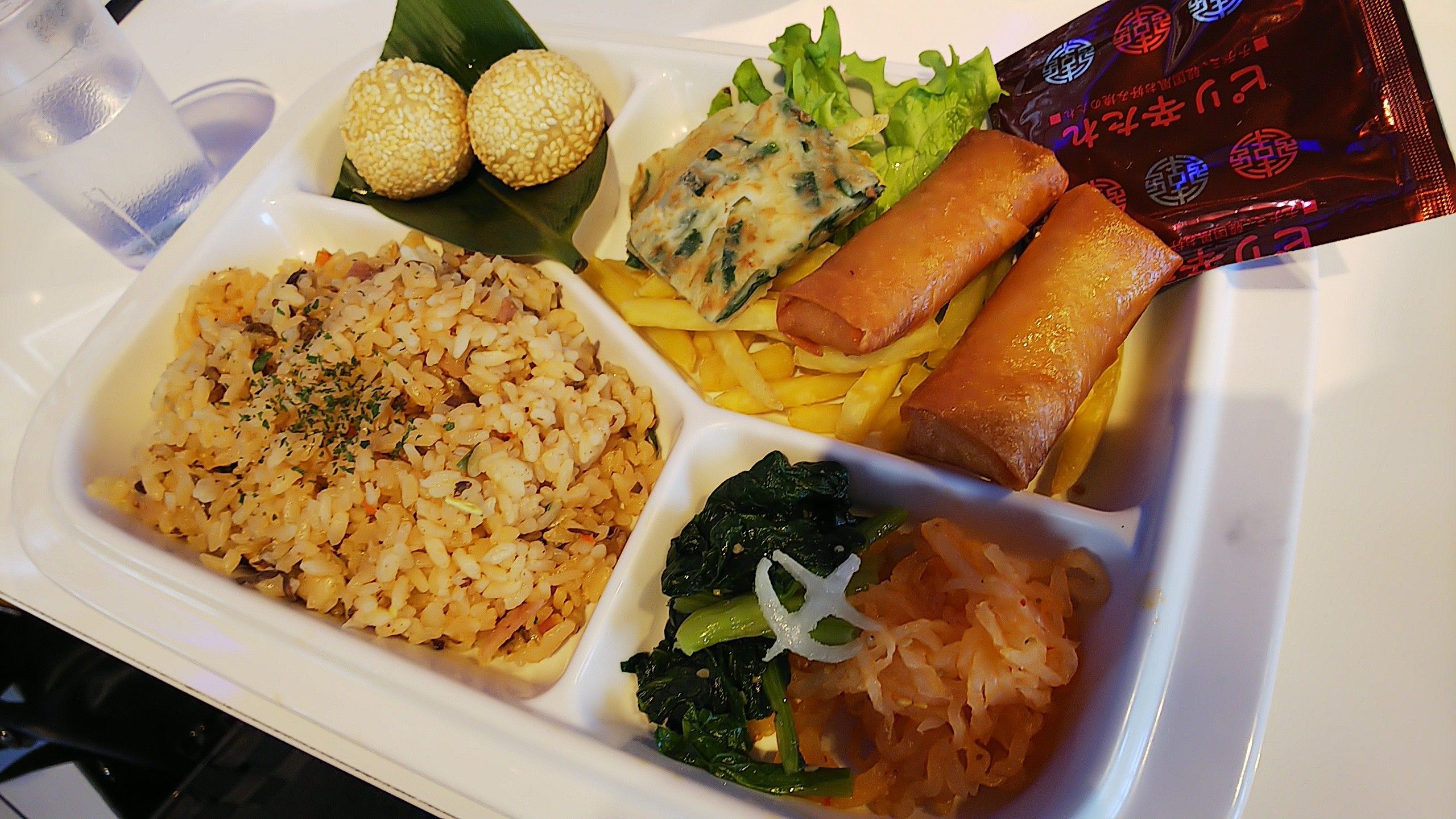 エキスポシティのガンダムカフェでランチを Potimameのブログへようこそ 楽天ブログ