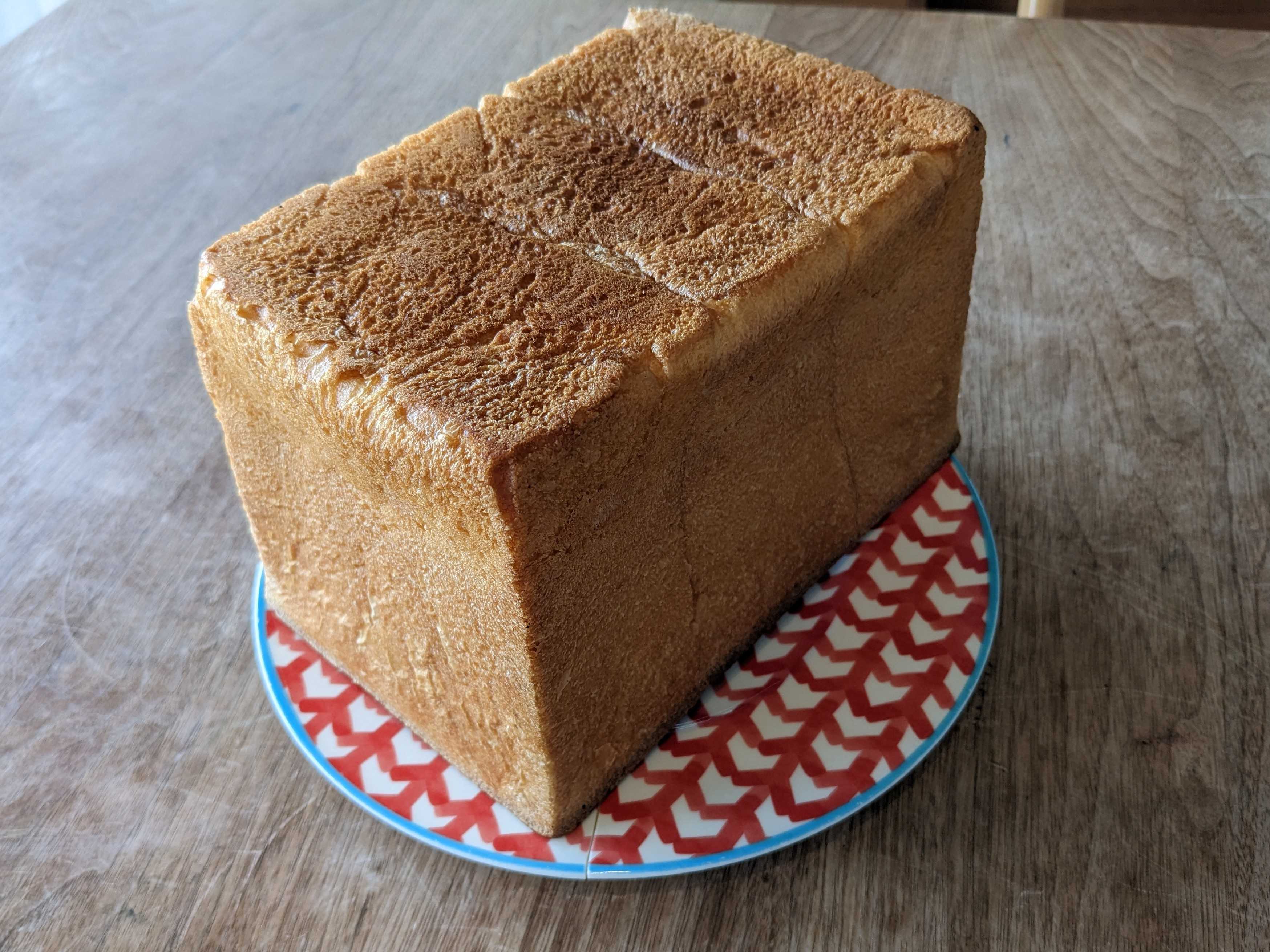 生瀬ヒュッテのパン　山小屋食パン