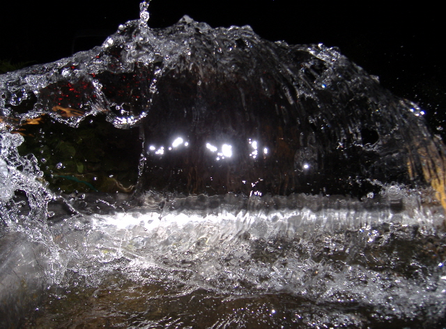 水4