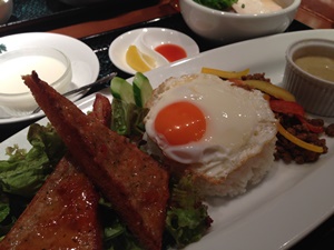 丸ビル　０２.JPG