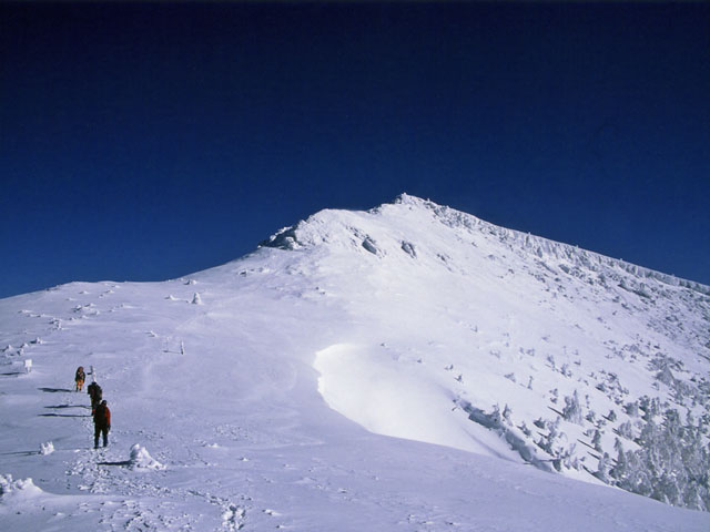 IoudakeB01.jpg