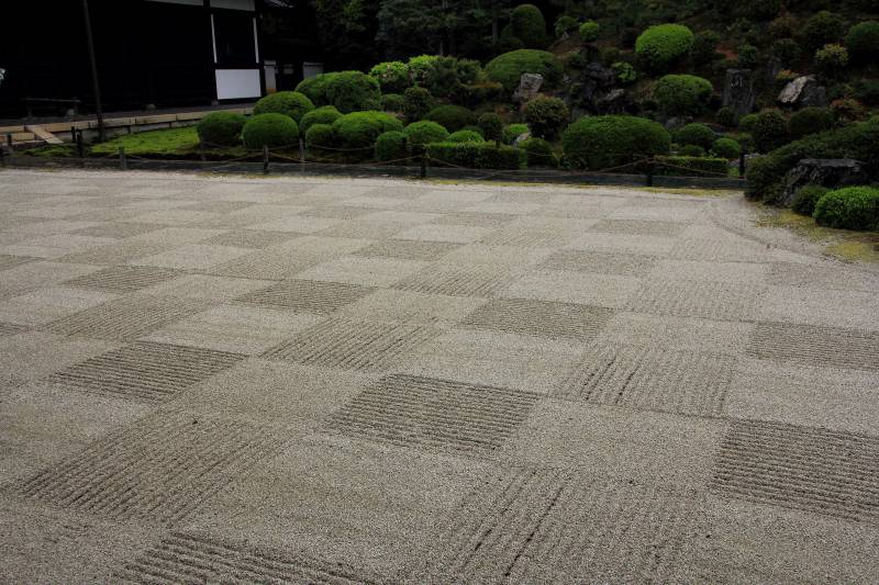 開山堂_004市松砂紋.jpg