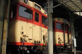 万能選手】キハ58系急行形気動車 | 山富タクシー株式会社《1/64